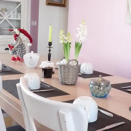 Bed & Breakfast La De Ninon